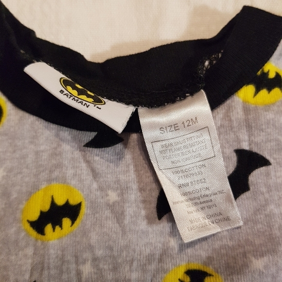 2 pairs of boys 12 months pajamas - Picture 3 of 3